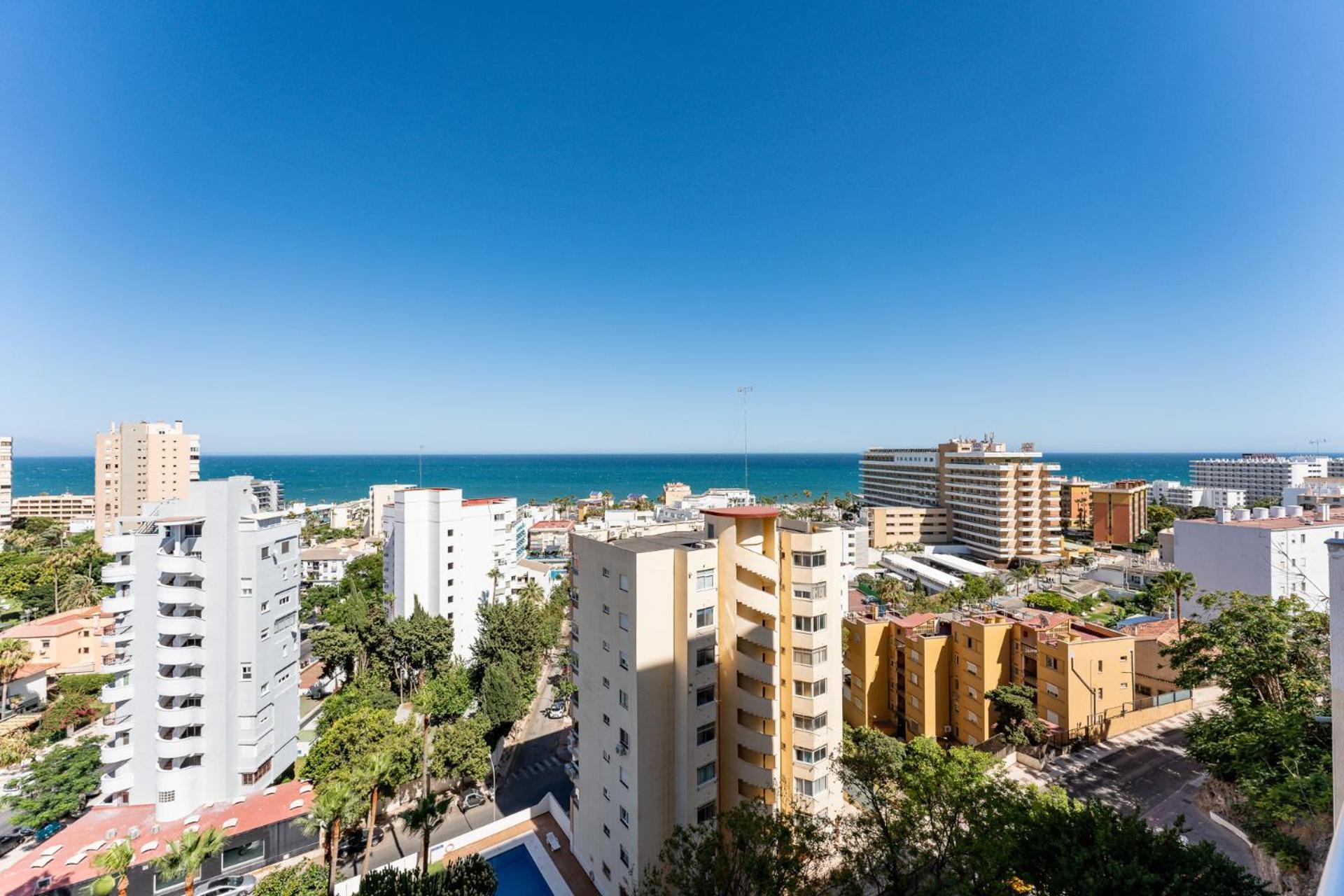 Malagasuite Seaview Babilonia ตอร์เรโมลิโนส ภายนอก รูปภาพ